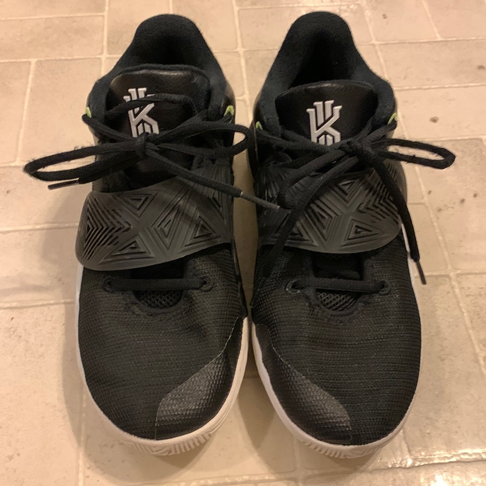 Nike “Kyrie Irving” shoes